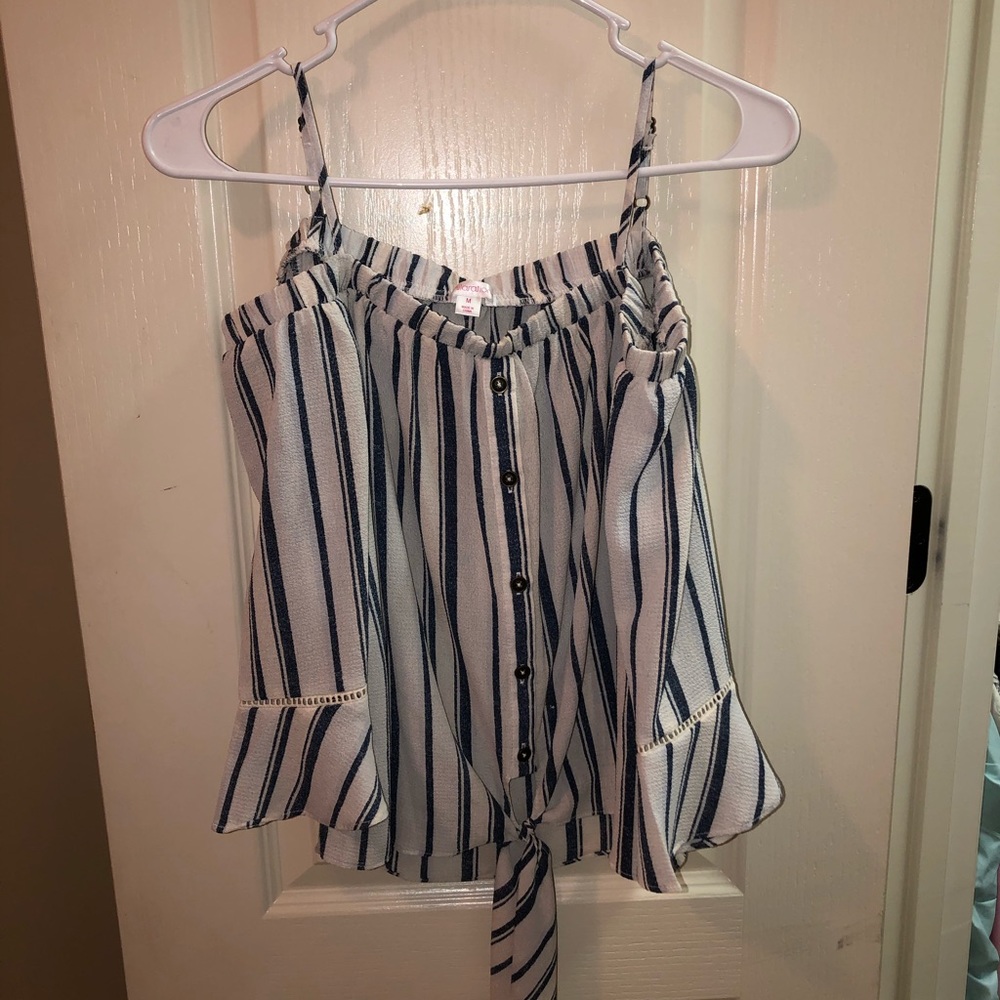 Navy and white off the shoulder top!